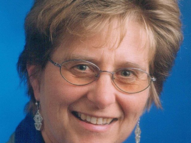 Gudstjeneste ledet av Vigdis-Merete Rønning. Berit Westad og Ragnar Sundbekken Johannessen taler og synger.  Tema: Jesus som sjelesørger. De forteller også fra sitt arbeid på Madagaskar. Kirkekaffe.