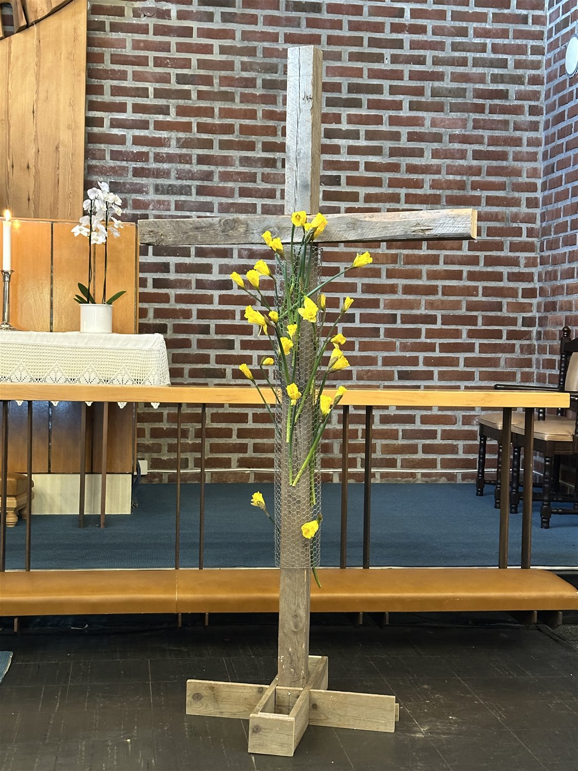 20250420_093054107_ios