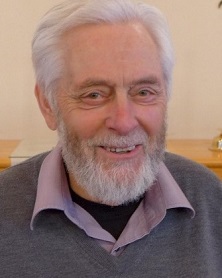 Gudstjeneste ledet av Jorun Askilsrud. Rein Olav Berntsen taler og synger. Musikk ved John Bråthen. kirkekaffe